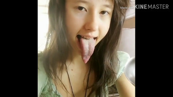 her nipples are totally natural - Omegle Videos and Stickam Girls