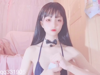 Babe On The Web In Crotchless Panties Dancing - Omegle Videos and Stickam Girls