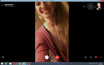 Omegle Small Titties Of Blonde Girl