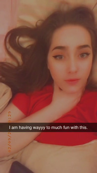 Tall skinny Patreon teen shows her pink pussy - Patreon Girls