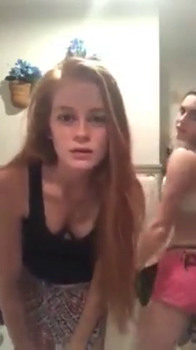 Playing with my hot war, wet pussy - Omegle Videos and Stickam Girls