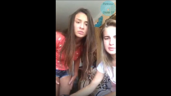 Casually Showing Her Perfect Breasts - Bigo Live Porn