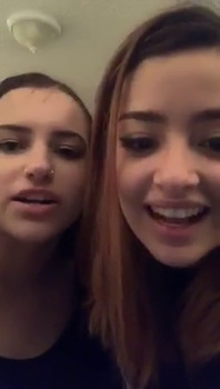 Squirt and doggy tease - Omegle Videos and Stickam Girls