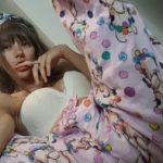 I tie myself up and mastubate while my roommate is gone - Stickam Videos