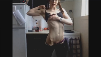 short hair white skin girl masturbate her pussy - Omegle Girls