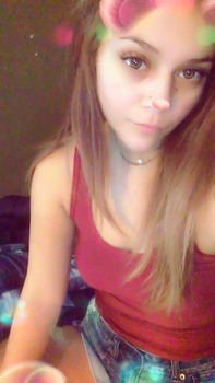 Playing with my ass in the shower - Snapchat Girls