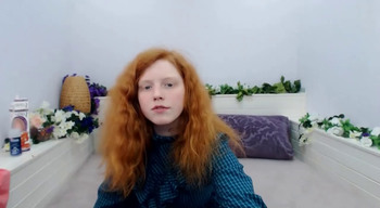 Black Teen Bounces Big Ass on 8in Dildo - Skype Girls