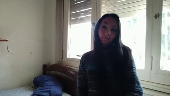 Snapchat Wet orgasm with Vivi as she fingers herself and rubs her clit