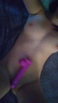 Teen Girl Squirting Solo - Stickam Videos