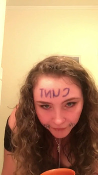 Shaved and had to use a carrot again, very horny - Snapchat Girls