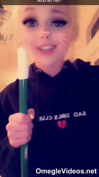 Cross legged masturbation until I’m dripping cum - Omegle Girls