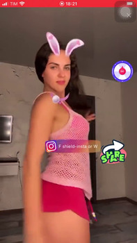 BBC STROKES AS LATINA Teen FLASHES TITS - Bigo Girls