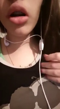 Making her hold it! He explodes first - Patreon Girls