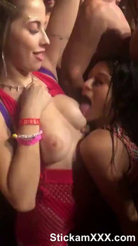 Stickam tits Playboy Model Stacey Saran masturbating fingering herself
