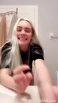 fingering and masturbation by dildo - legs up together - Snapchat Girls