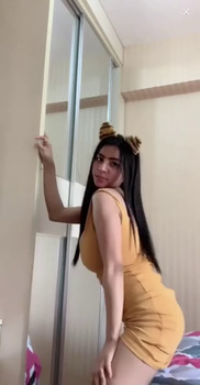 Fucking toy in front of female - Stickam Videos