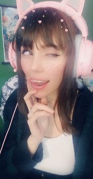 OnlyFans 19y/o squirting on my cock while i fuck her - OnlyFans Porn