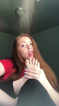 My toy went up in size - Omegle Videos