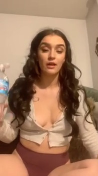 Nice Euro Babe Rubs her Cute Pussy - Youtube Girls