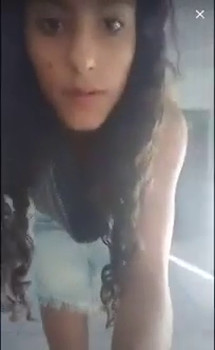 Bigo Girl gets ass trained and totally squirts - Bigo Girls