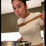 Arab Omegle teen hot masturbating with dildo - Omegle Girls