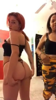 Bigo girl lactates and sprays in in her face also hair in the Bigo face and hair in mouth