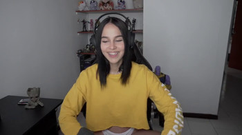 you wake up to me fucking myself to quivering orgasm beside you - Snapchat Girls