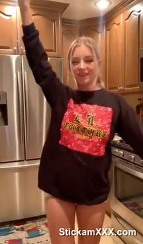 HORNY TEEN WITH BLACK STOCKINGS MAKES BLOWJOB ON THE DILDO AND LICKS TOES - Patreon Girls