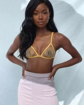 OnlyFans chick squirts all over her neighbors couch - OnlyFans Porn