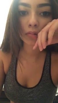 OnlyFans Pussy play watch me shake - OnlyFans Porn