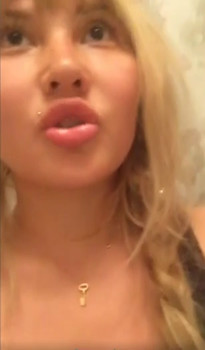 Tattooed princess cums all over Youtube vibrator