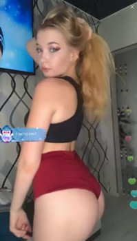 enjoying my big inflatable dildo - Stickam Videos