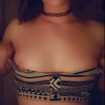 Senorita teased her boyfriend by showing her Bigo pussy