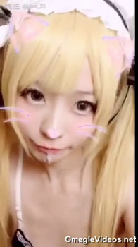 Uniqueen twerking her oily chunky ass come see - Omegle Girls