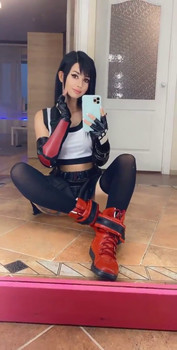 Solo teen cassie laine plays with her clit - OnlyFans Porn