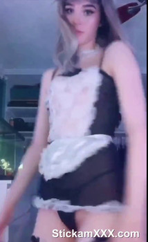 Going to the mall without pantys - OnlyFans Porn