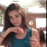 Teeny italiana con tette enormi si masturba e gode - Skype Porn