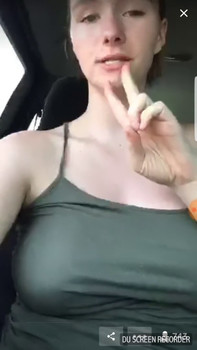 This is my new toy that helps to get orgasm again and again - Omegle Videos