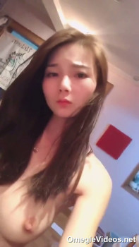 Bigo Camgirl Showing Off Her Hot Body - Bigo Girls