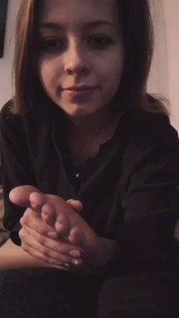 Little kitty has fun with an adult toy - Stickam Videos
