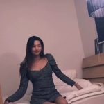 Playing with my young cunt in the mirror - Omegle Porn