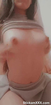 Omegle Porn Girl Fucks Herself With A Dildo While No One Sees Her