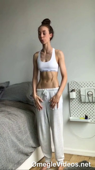 Slut Squirts All Over For You - Omegle Porn