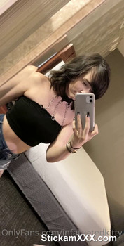 Purple Pussy Eater. About to Squirt - Omegle Porn