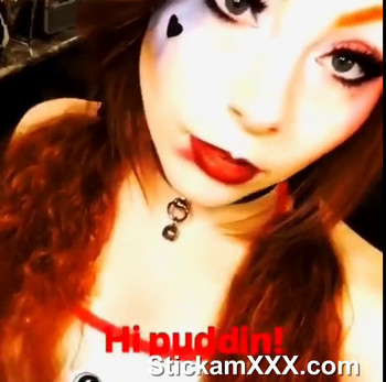 Omegle Babe wanted to take a break from folding laundry