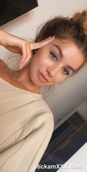 My pussy is dripping wet - Snapchat Girls