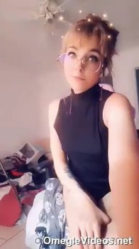 Stickam pussy teen trying put new 8inch jelly dildo