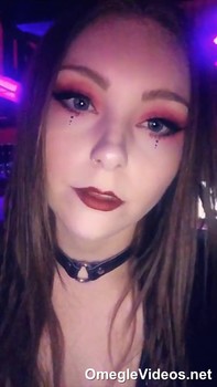 Masturbating with my deodorant - Omegle Porn