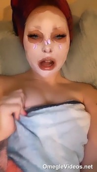 I brought my girlfriend to orgasm with a toy - Omegle Porn