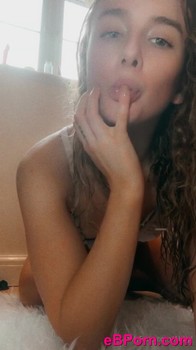 Girl masturbates POV - Bigo Girls